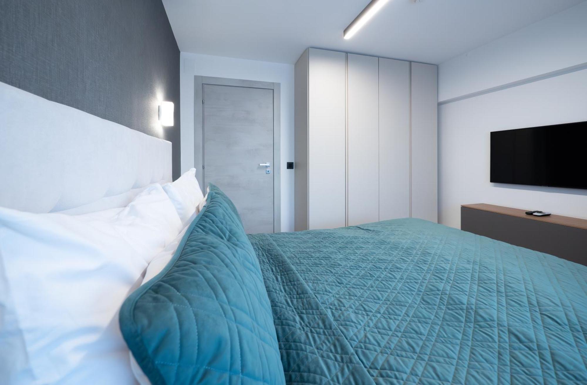 Novos Luxury Suites Bukareszt Zewnętrze zdjęcie