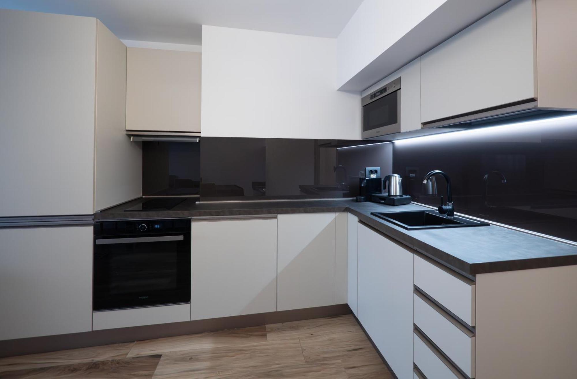Novos Luxury Suites Bukareszt Zewnętrze zdjęcie